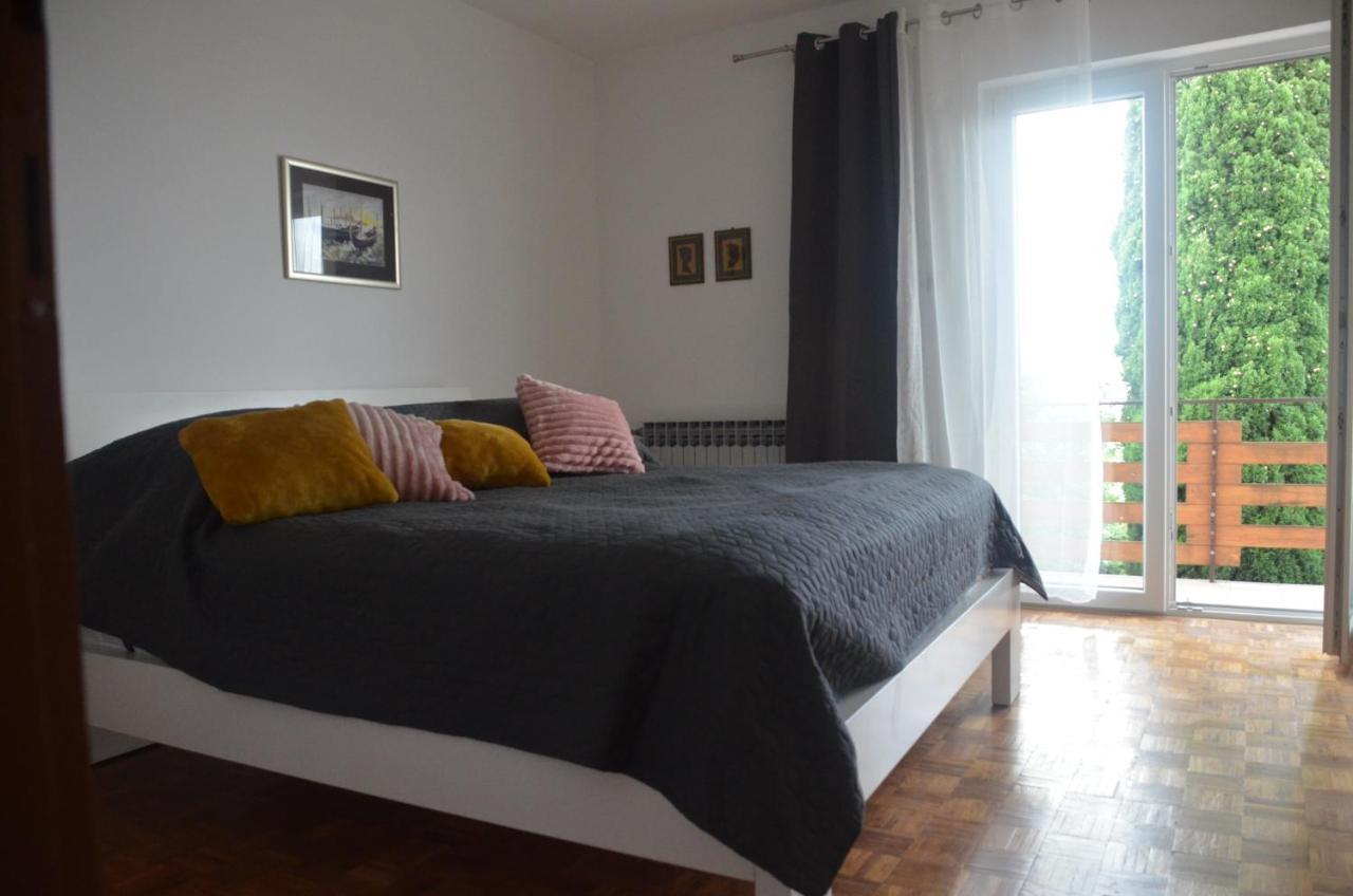 Apartamento Corina&Franco Senj  Exterior foto