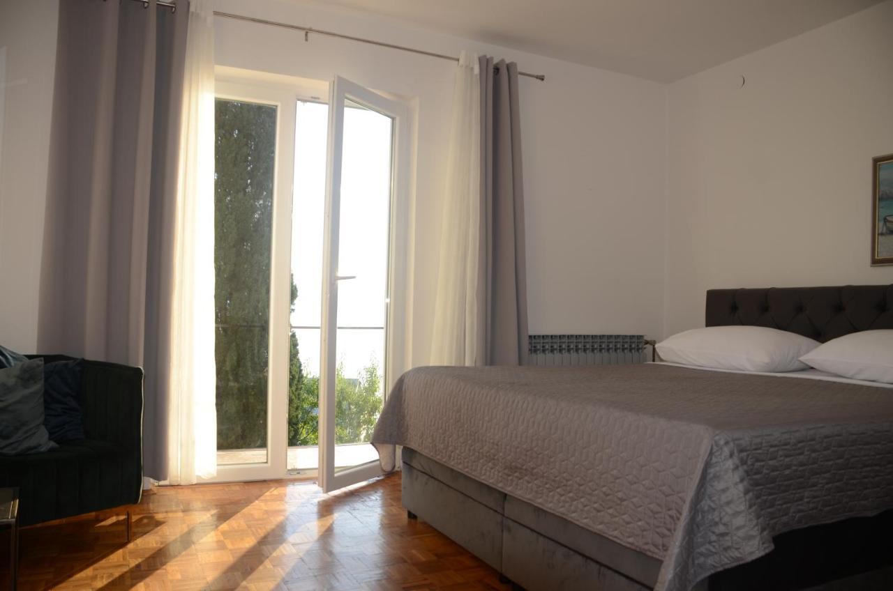 Apartamento Corina&Franco Senj  Exterior foto